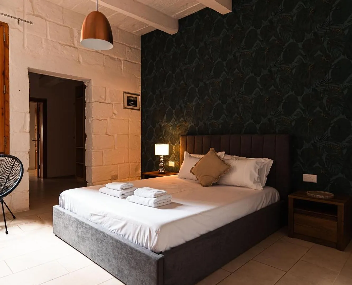 Suite 5 At Palazzo Seraphim Boutique Living In St Julians San Giuliano