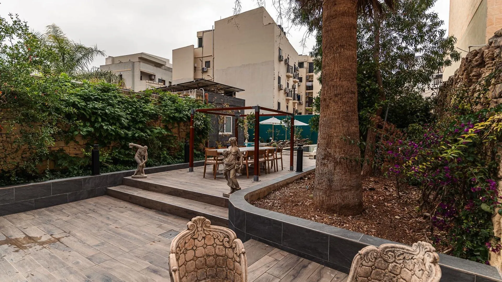 Suite 5 At Palazzo Seraphim Boutique Living In St Julians San Giuliano Malta